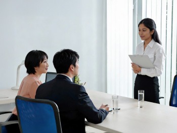 native Japanese interviewers